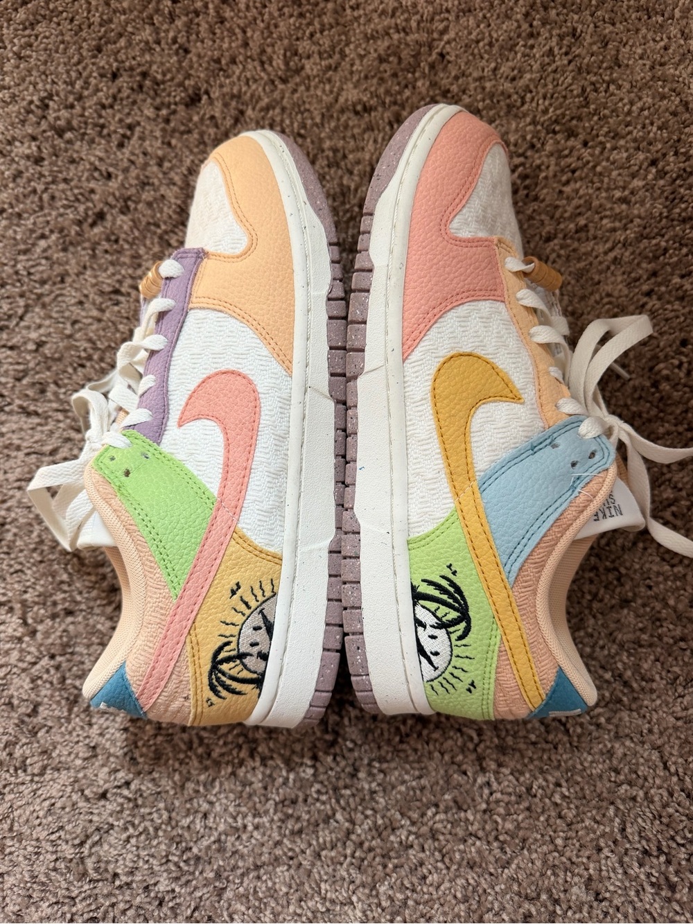 Nike Womens Dunk Low SE Sun Club